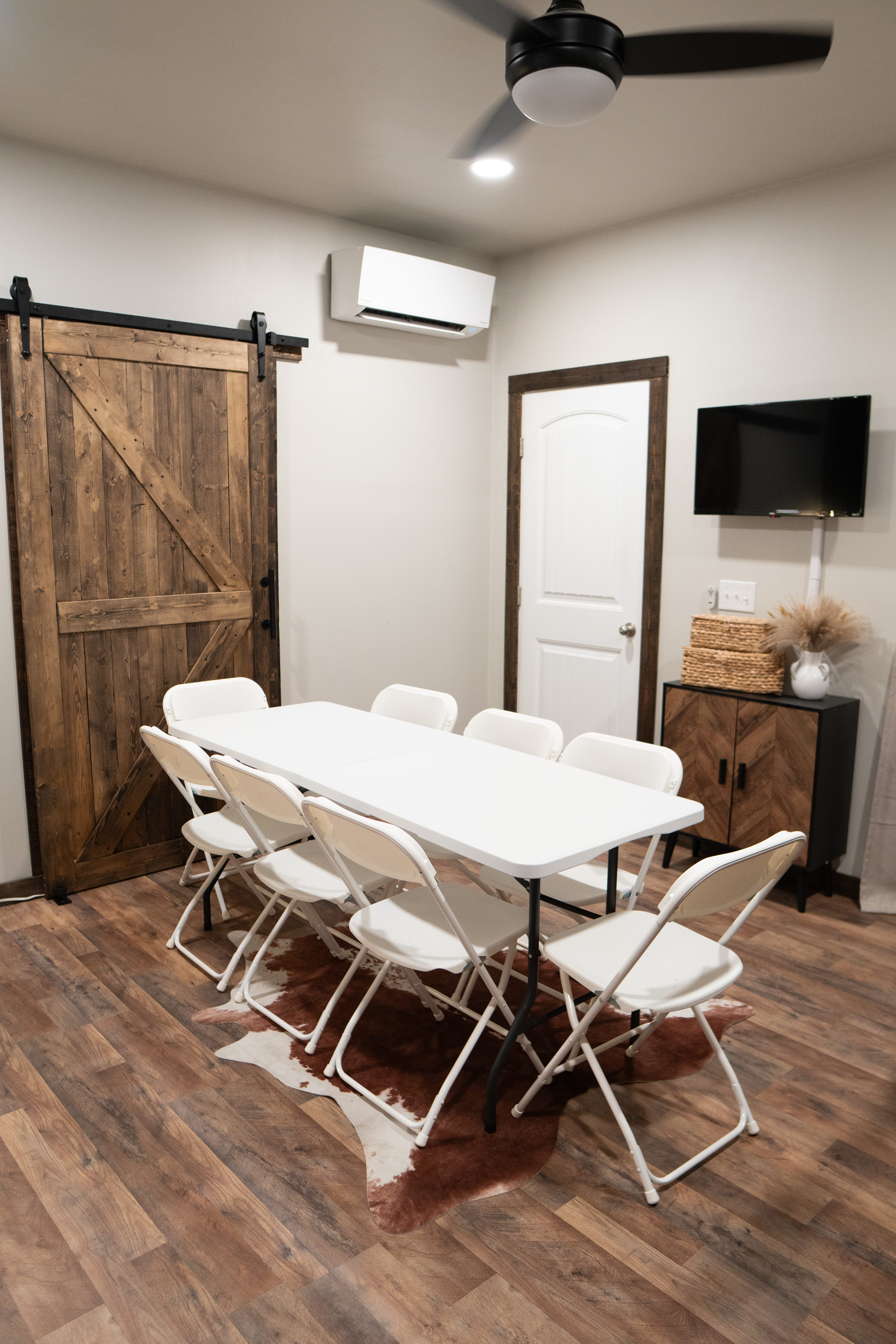 White 6FT Foldable Table